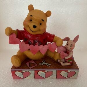Disney Traditions “Handmade Valentines" Winnie the Pooh and Piglet figurine